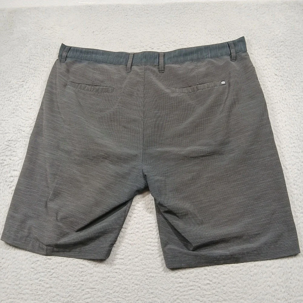 TravisMathew Golf Shorts‎ Men's 40 Gray Stretch Performance Flat Front
